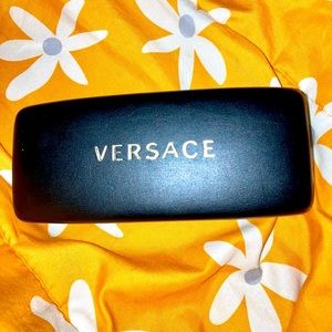 NEW VERSACE SUNGLASSES OR EYEGLASSES HARD CASE.